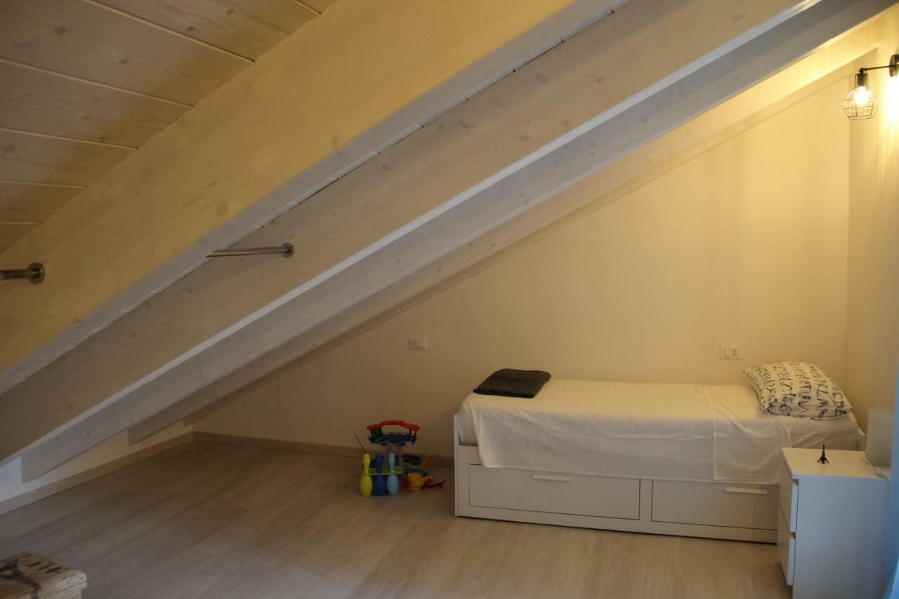 Апартаменты Il Piccolo Loft Della Vela Савона Экстерьер фото